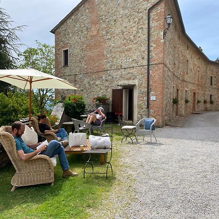 Borgo Di Camporsevoli Villa Exteriör bild