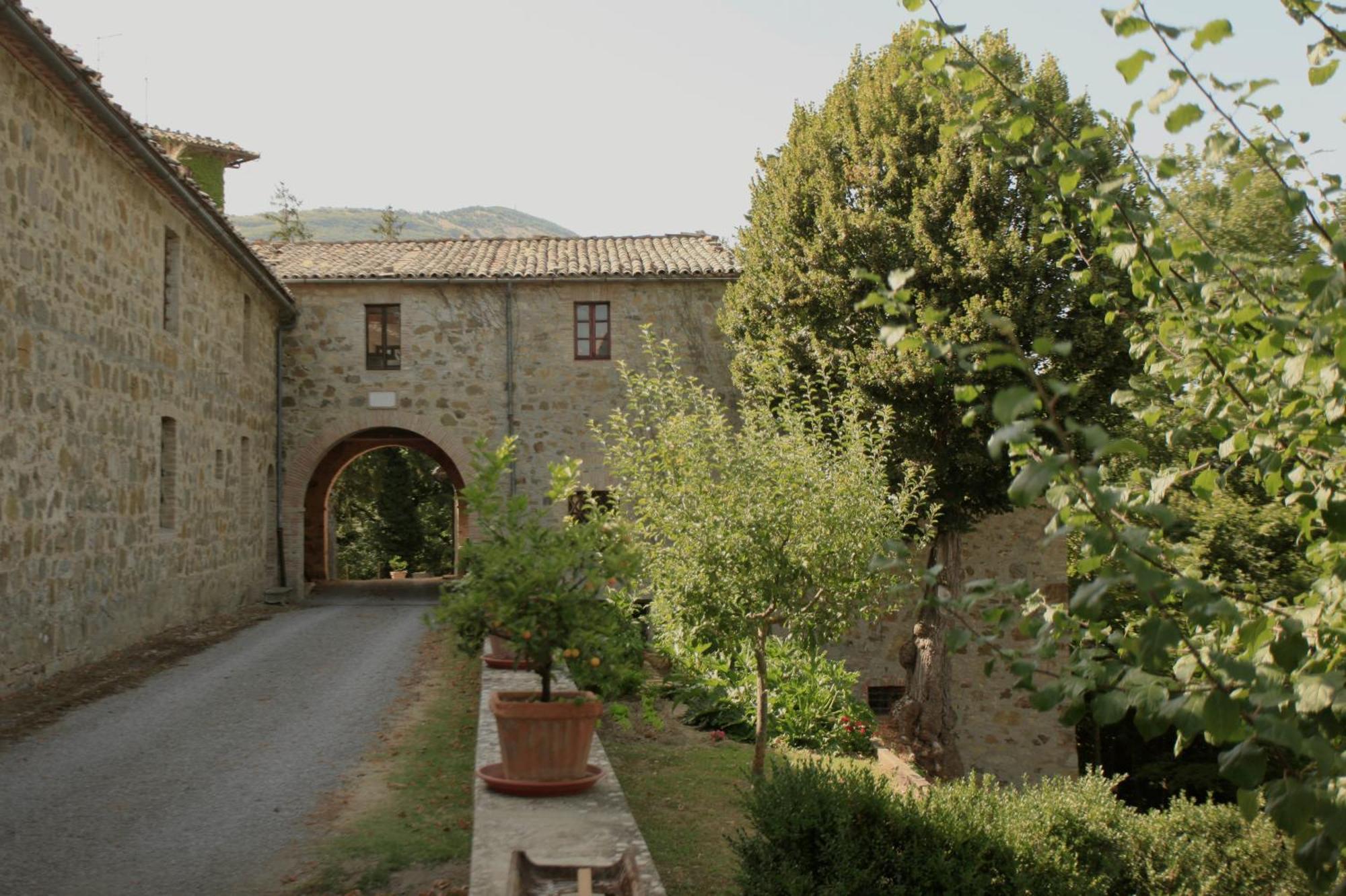 Borgo Di Camporsevoli Villa Exteriör bild