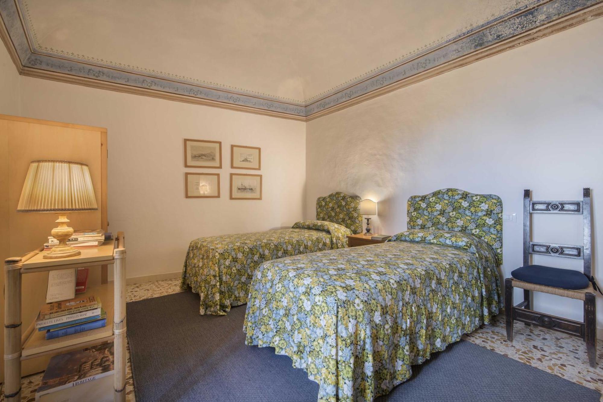 Borgo Di Camporsevoli Villa Exteriör bild