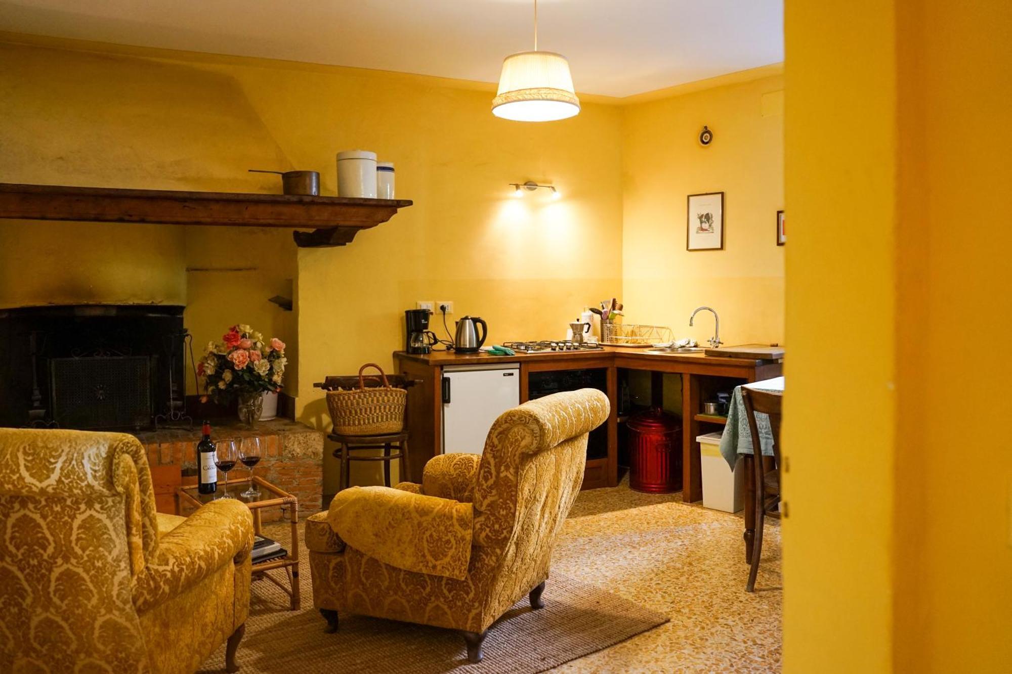 Borgo Di Camporsevoli Villa Exteriör bild