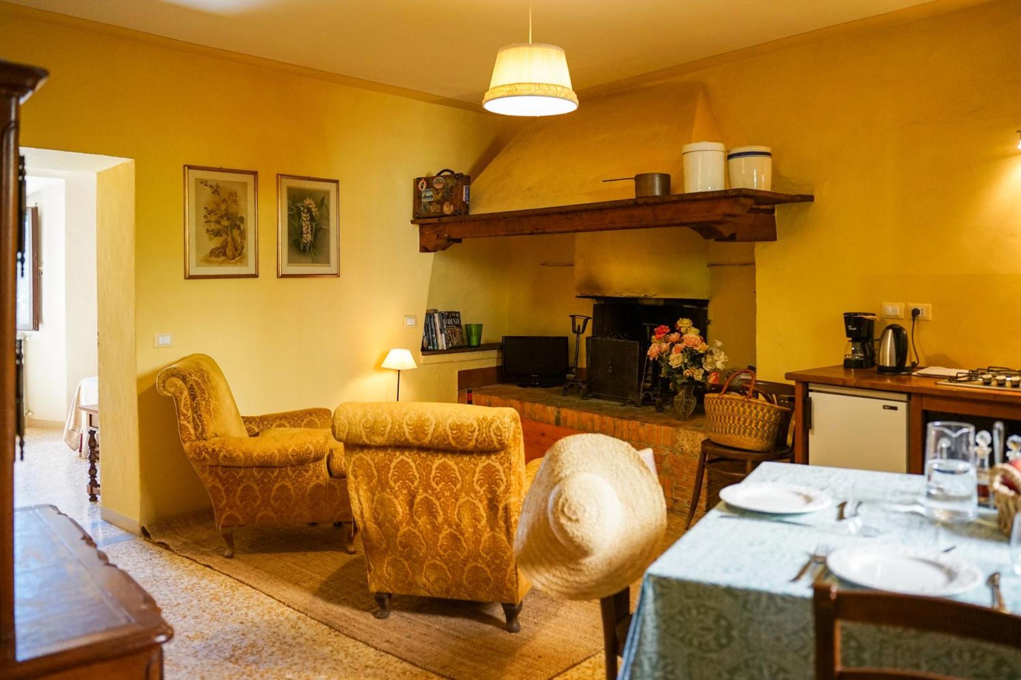Borgo Di Camporsevoli Villa Exteriör bild